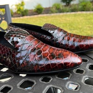 Stylish never worn, rich color, menswear shoe by Free People.